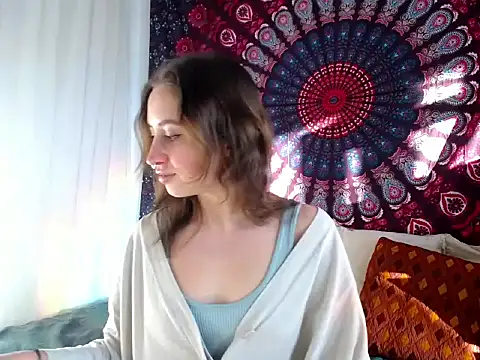 AdalynKiss online show from 3, 2, 2026