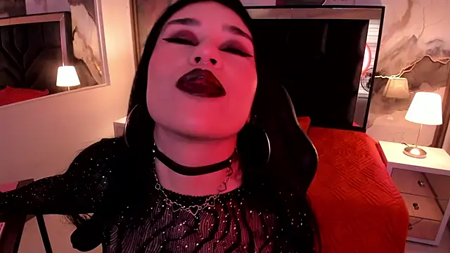 SusanVilla online show from 20, 11, 2025