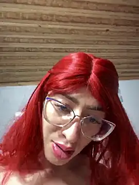 Snapshot of NICOLLE__12 chatting on 7, 11, 2025 NICOLLE 12 online show from 7, 11, 2025