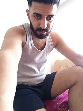 Snapshot of mehmets27 chatting on 28, 9, 2025 mehmets27 online show from 28, 9, 2025