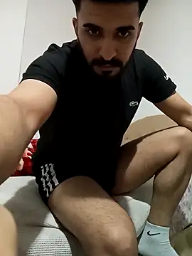 Snapshot of mehmets27 chatting on 12, 10, 2025 mehmets27 online show from 12, 10, 2025