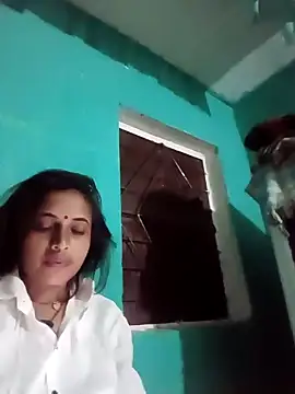 Desi Naina01 online show from 9, 10, 2025
