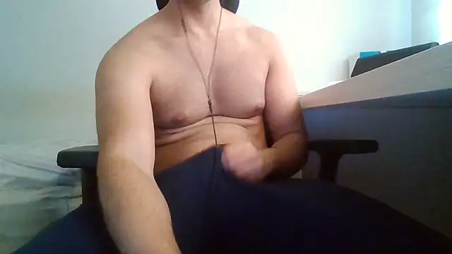 Snapshot of alexhuged chatting on 12, 1, 2026 alexhuged online show from 12, 1, 2026