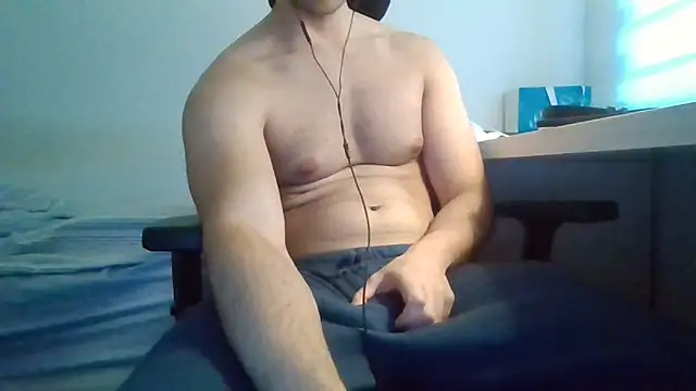 Snapshot of alexhuged chatting on 8, 2, 2026 alexhuged online show from 8, 2, 2026