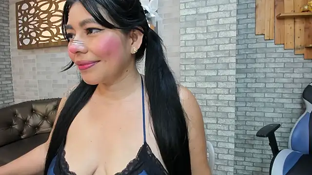 Snapshot of Alisonn_Doll chatting on 16, 1, 2026 Alisonn Doll online show from 16, 1, 2026