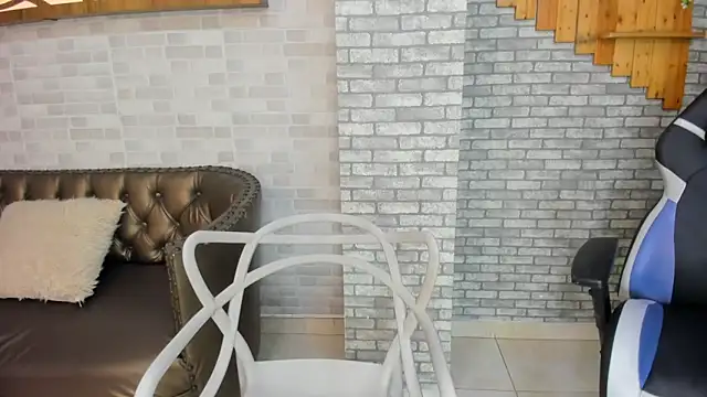 Snapshot of Alisonn_Doll chatting on 16, 2, 2026 Alisonn Doll online show from 16, 2, 2026