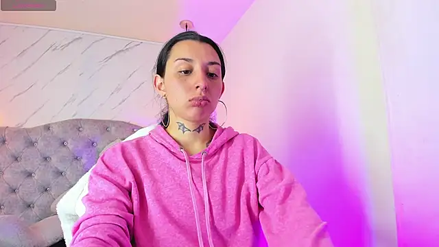 Iris  77 online show from 3, 11, 2025