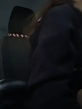 GoldenPussy1329 online show from 14, 11, 2025