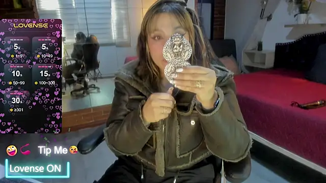 sophialyh 1 online show from 2, 6, 2026