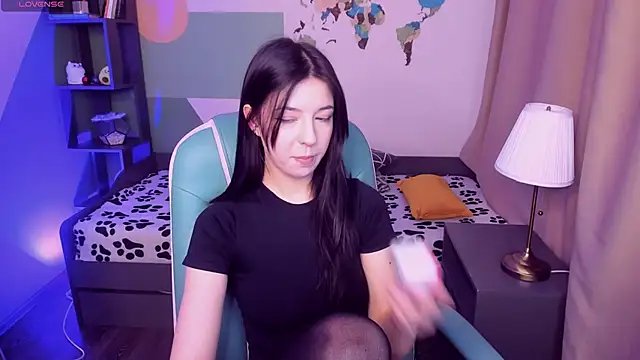 Azaliya Haze online show from 6, 2, 2026