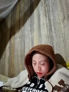 Tuyet xx online show from 28, 10, 2025