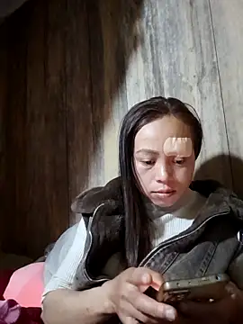 Tuyet xx online show from 18, 12, 2025