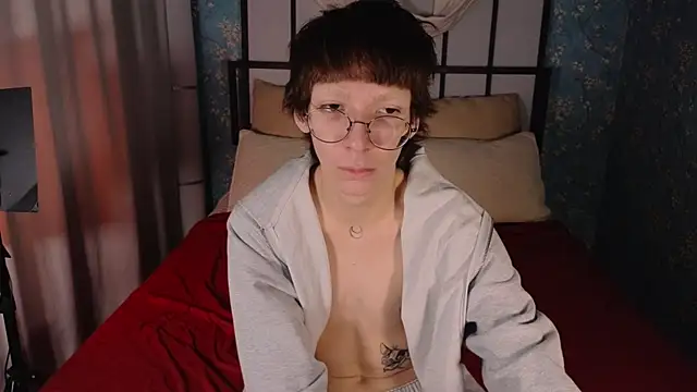 TommieHi online show from 10, 10, 2025