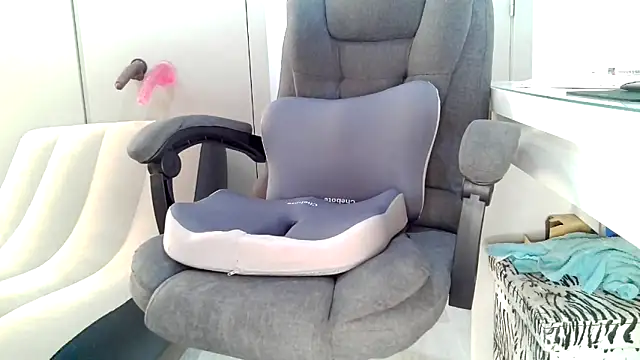 Jockstrap3x online show from 10, 4, 2026