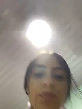 Snapshot of miluwatson chatting on 5, 11, 2025 miluwatson online show from 5, 11, 2025