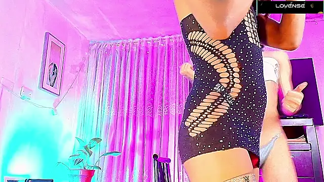 GIRLS OFFICIALL   online show from 16, 1, 2026