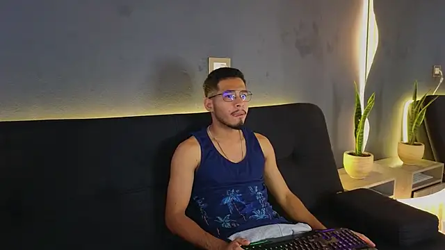 Jaybrown  1 online show from 25, 10, 2025