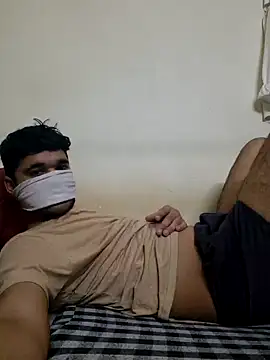 Snapshot of abhi05x chatting on 27, 10, 2025 abhi05x online show from 27, 10, 2025