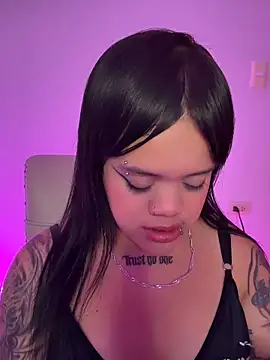 Sussyroxxx online show from 17, 6, 2026