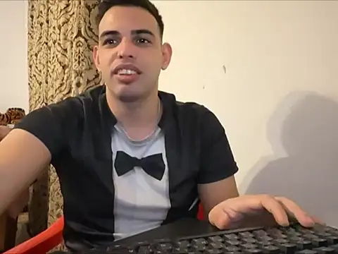 Snapshot of _Djonson_ chatting on 1, 10, 2025 Djonson online show from 1, 10, 2025