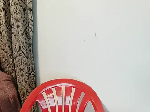 Snapshot of _Djonson_ chatting on 13, 10, 2025 Djonson online show from 13, 10, 2025