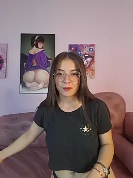 EmmaValencia  online show from 9, 2, 2026