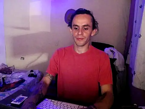 Snapshot of monroedelrey chatting on 27, 10, 2025 monroedelrey online show from 27, 10, 2025