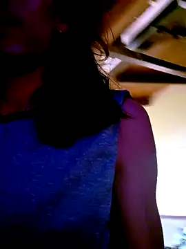 Snapshot of monroedelrey chatting on 13, 12, 2025 monroedelrey online show from 13, 12, 2025