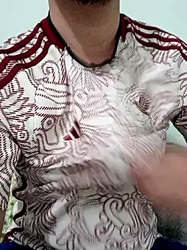 Zero231212 online show from 14, 11, 2025