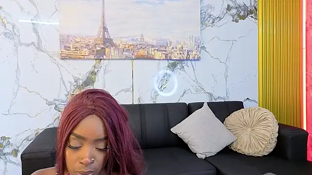 Nahomy Smiths aws online show from 3, 12, 2025