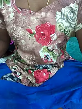 Snapshot of Tamilselviroja- chatting on 24, 10, 2025 Tamilselviroja- online show from 24, 10, 2025