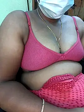 Snapshot of Tamilselviroja- chatting on 24, 11, 2025 Tamilselviroja- online show from 24, 11, 2025