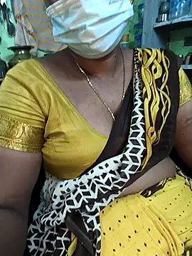 Snapshot of Tamilselviroja- chatting on 16, 12, 2025 Tamilselviroja- online show from 16, 12, 2025