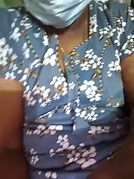 Snapshot of Tamilselviroja- chatting on 13, 1, 2026 Tamilselviroja- online show from 13, 1, 2026