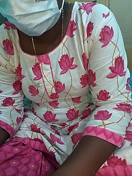 Snapshot of Tamilselviroja- chatting on 19, 1, 2026 Tamilselviroja- online show from 19, 1, 2026