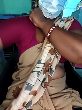 Snapshot of Tamilselviroja- chatting on 10, 2, 2026 Tamilselviroja- online show from 10, 2, 2026