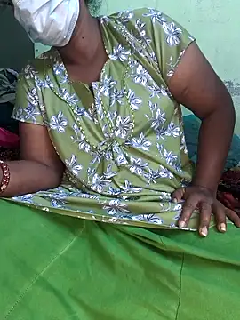 Snapshot of Tamilselviroja- chatting on 17, 2, 2026 Tamilselviroja- online show from 17, 2, 2026