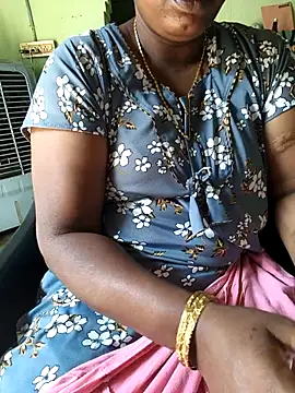 Snapshot of Tamilselviroja- chatting on 4, 3, 2026 Tamilselviroja- online show from 4, 3, 2026