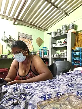 Snapshot of Tamilselviroja- chatting on 5, 3, 2026 Tamilselviroja- online show from 5, 3, 2026