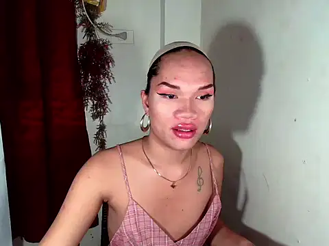 amandareddragon online show from 25, 10, 2025