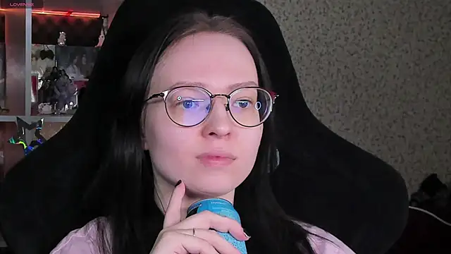 power robynn online show from 17, 4, 2026