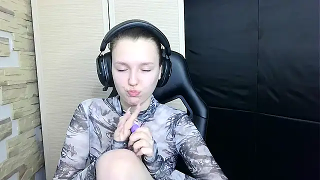 Diana-back online show from 12, 11, 2025