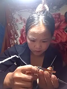 Alice wo online show from 4, 11, 2025