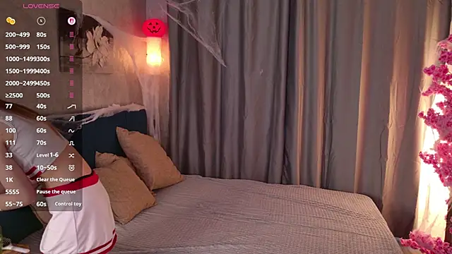 Amanda Cherry online show from 1, 11, 2025