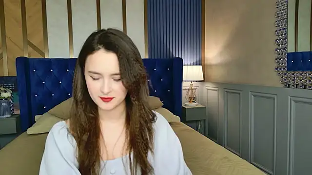 EvaSwen online show from 8, 3, 2026