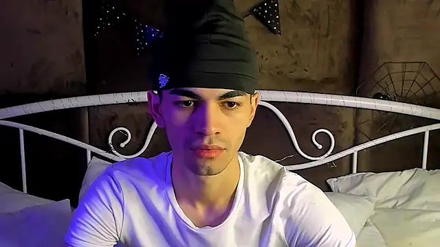 Snapshot of JaremyHarris chatting on 2, 11, 2025 JaremyHarris online show from 2, 11, 2025