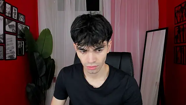 Snapshot of JaremyHarris chatting on 15, 11, 2025 JaremyHarris online show from 15, 11, 2025