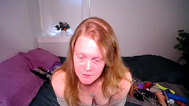 naughtyfox89 online show from 6, 8, 2026