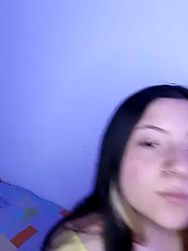 Honey Alix online show from 4, 10, 2025