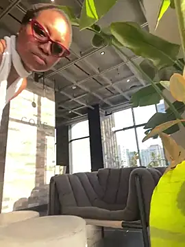 tia   fox online show from 9, 2, 2026